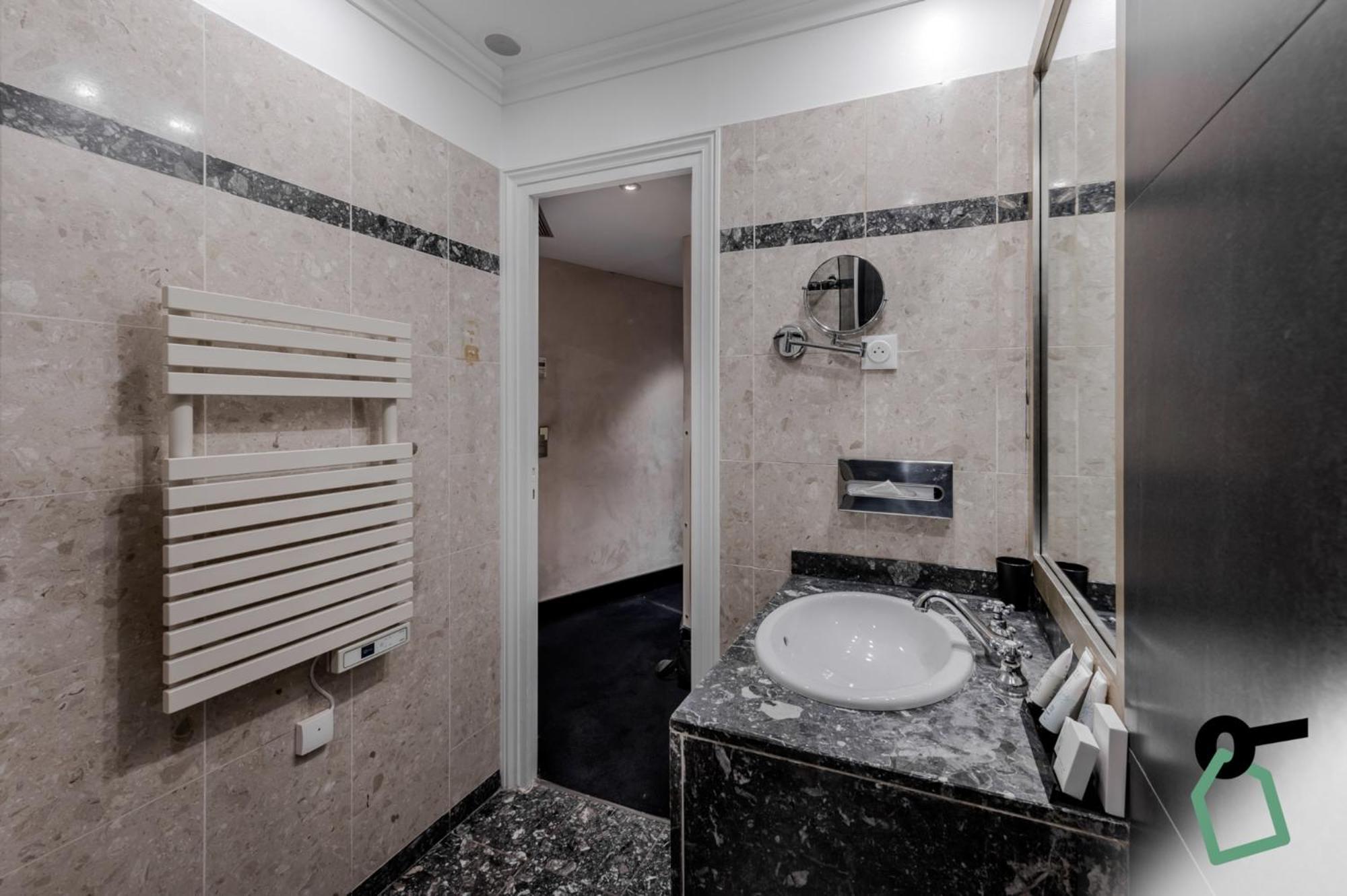 Hotiday Room Collection - Paris Arc De Triomphe Esterno foto